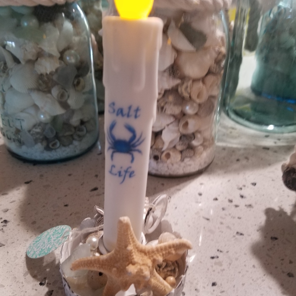(1) BEach Crab Timer Candle w Shell Holder